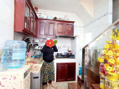 Bán gấp nhà q5-shr,2căn ra mt nguyễn văn cừ 4tầng btct giá siêu tốt 3tỷ150tr 2