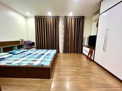 Bán căn đầu phố lê trọng tấn, ô tô, phân lô quân đội, 70m, 6 ngủ, 18 tỷ 2