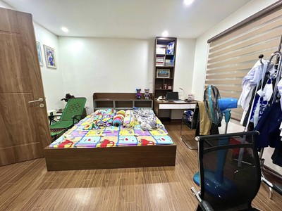Bán căn đầu phố lê trọng tấn, ô tô, phân lô quân đội, 70m, 6 ngủ, 18 tỷ 3