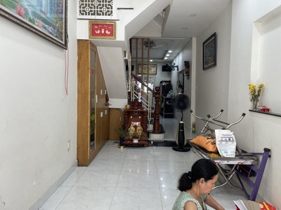 Bán nhà 65m , 3pn, 3wc, ngõ linh đông, thủ đức, sổ hồng. giá chỉ 4,1 tỷ 2