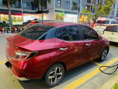 Xe chính chủ i10 sedan 1.2 AT đỏ - 2023 3