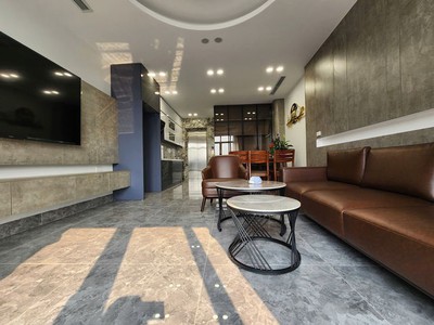 Nhà mới ô tô 7 chỗ vào nhà ngọc trì 50m2,x 6 tầng, mặt tiền 5m, 10.3 tỷ.long biên. 1