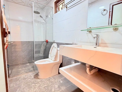 Nhà 6 tầng thang máy - lô góc - ngõ nông gần ô tô Vạn Phúc hà Đông giá chỉ hơn 7 tỷ 4