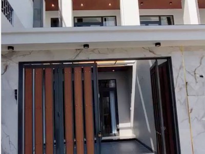 Bán nhà mới xây 3 tầng gần biển vĩnh phước nha trang 0