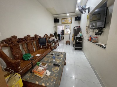 Bán nhà 65m , 3pn, 3wc, ngõ linh đông, thủ đức, sổ hồng. giá chỉ 4,1 tỷ 0