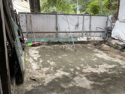 Cho thuê căn hộ tập thể 65m2 1N1K Thành Công, Ba Đình, Hà Nội 1