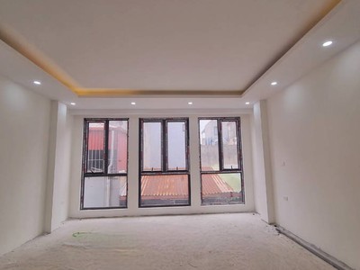 Bán nhà cát linh. đống đa. 54m2 4 tầng mt 4m giá 17,9 tỷ- phân lô- oto tránh- văn minh đỉnh cao 4