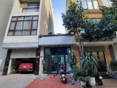 Gấp gấp  liền kề xuân phương-61mx4, mt 5m-vỉa hè-view hồ-ôtô tránh,2 thoáng  17tỷ 0