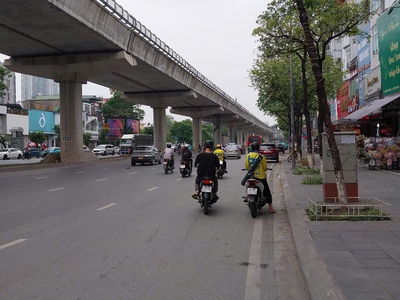 Nhà lô góc, 3 thoáng dân xây - cầu vượt mai dịch - 41,5m2, 7,399 tỷ 0