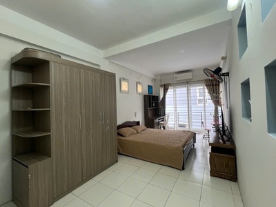 Nhà lô góc, 3 thoáng dân xây - cầu vượt mai dịch - 41,5m2, 7,399 tỷ 2