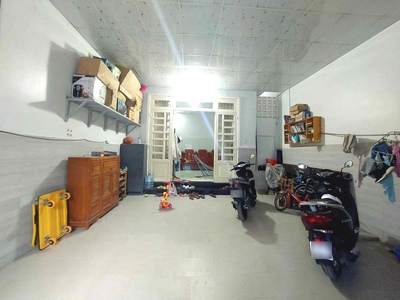 Bán nhà gấp 2 tầng hẻm xe hơi 7 chỗ vi vu 110m2 5.5x20m linh đông thủ đức chỉ 7,99 tỷ. 0