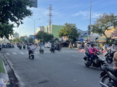 Bán dãy trọ lê trọng tấn p.tây thạnh, tp gần aeon 77m2  5x15m2 ,chỉ 5tỷx 0