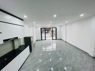 Hiếm dịch vọng, cầu giấy - ba gác đỗ cửa- nhà dân xây- một nhà ra phố - 46m chỉ 8.7 tỷ 0