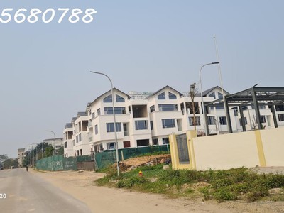 Bán biệt thự kđt cổ nhuế, 38 tỷ, 180m2, mặt tiền 12m, giá rẻ nhất thị trường 0