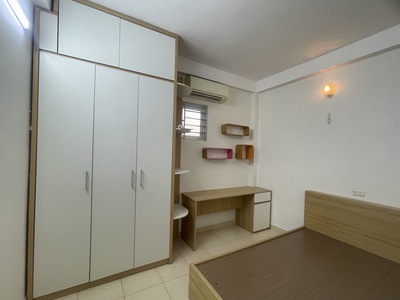 Bán nhà 5 tầng, thạch bàn, long biên, giá ,2 tỷ 3