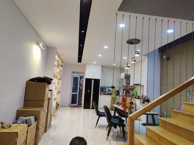 Bán nhà phố văn hoa villa, nhà mới đẹp, tặng full nội thất, giá chỉ bằng nhà thô 3