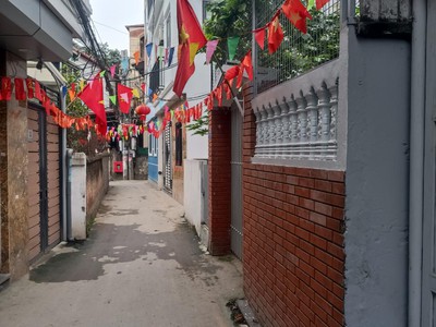 Lô góc 2 thoáng - nhà đẹp long lanh - cách 50m ra ô tô - giá tốt nhất khu vực 0