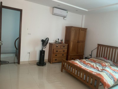 Lô góc 2 thoáng - nhà đẹp long lanh - cách 50m ra ô tô - giá tốt nhất khu vực 2