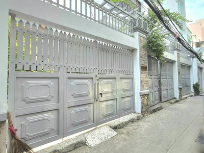 Bán nhà ngang 5 dài 12m gần Chợ Sỉ tân bình gần nhà thờ Phú trung 1