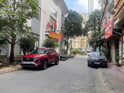Bán nhà phân lô phạm tuấn tài, vỉa hè rộng, 3 ôtô tránh, kinh doanh, 41m2 hơn 14 tỷ 0