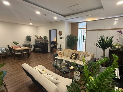 Chính chủ cho thuê căn hộ tại lanscater 20 núi trúc, phường giảng võ, quận ba đình, hà nội 0
