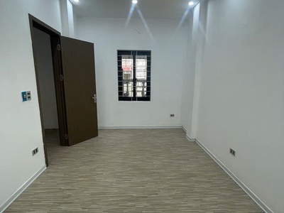 Nhà đẹp ngõ thông hoàng như tiếp 51/56m2, 4 tầng,mặt tiền 4.3m, 8.4 tỷ long biên. 2