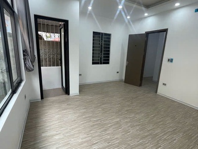 Nhà đẹp ngõ thông hoàng như tiếp 51/56m2, 4 tầng,mặt tiền 4.3m, 8.4 tỷ long biên. 3