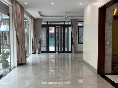 Cho thuê mặt bằng tầng 1 khu b4 nghĩa tân cầu giấy hn 4