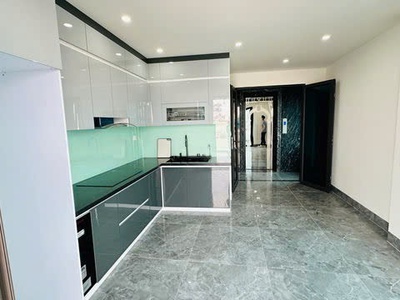 Nhà mới gara ô tô lô góc 3 thoáng phố trạm 41/45m2, 7 tầng,mặt tiền 3.7m 11.8 tỷ long biên 3