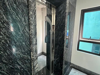 Nhà mới gara ô tô lô góc 3 thoáng phố trạm 41/45m2, 7 tầng,mặt tiền 3.7m 11.8 tỷ long biên 1