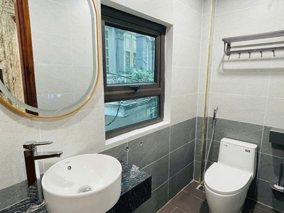 Lô góc đào tấn - ngõ thông ôtô - 7 tầng thang máy - giá 20 tỷ 4