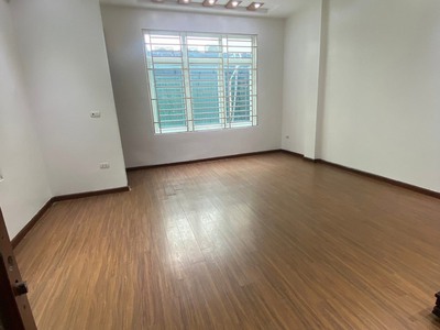 Mặt ngõ trần quốc hoàn - 15m ra phố - ngõ ôtô tránh, kinh doanh mọi loại hình - giá 19 tỷ 4