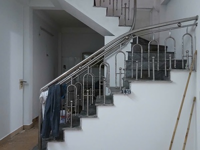 Bán nhà Ngọc Thụy 30m x 4 tầng gần công viên Ngọc Thụy gíá 5 tỷ. 3