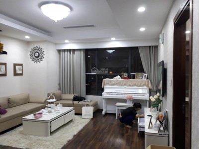 Chính chủ cho thuê chung cư Starcity, diện tích 85m2, full đồ 0