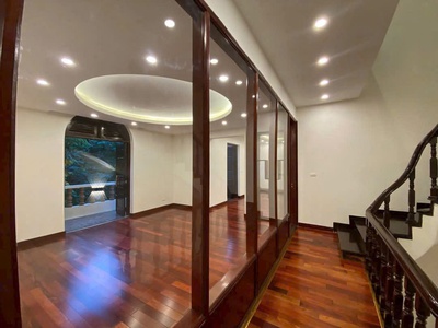 Cho thuê biệt thự Mỹ Đình 2  200M 4 tầng full nội thất giá siêu rẻ chỉ 35 triệu 1