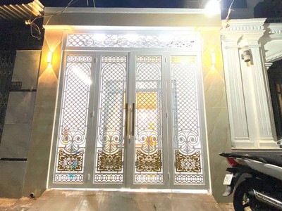 Bán nhà vừa hoàn thiện, TT Nhà Bè - DT: 3,5m x 17m - Giá: 4 Tỷ 200 triệu 0