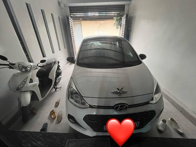 Nhà đẹp dân xây-mặt ngõ thông-ô tô vào nhà-61M 6T 9xTỶ-Nguyễn Khoái Hoàng Mai 1