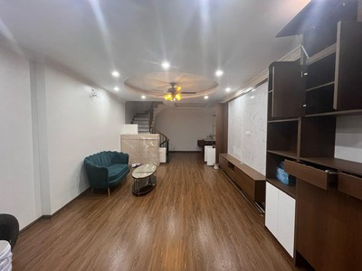 Nhà đẹp dân xây-mặt ngõ thông-ô tô vào nhà-61M 6T 9xTỶ-Nguyễn Khoái Hoàng Mai 0