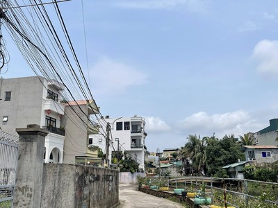 Bán Đất Ô Góc 2 Mặt Tiền Ngõ13 Cao Xanh. DT:65m2,MT:5m Oto Đỗ Cửa 1