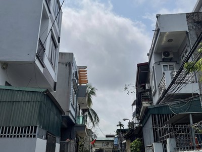 Bán Đất Ô Góc 2 Mặt Tiền Ngõ13 Cao Xanh. DT:65m2,MT:5m Oto Đỗ Cửa 2