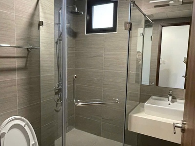 Chung cư Saigon Airport, 01 Bạch Đằng, TB: 98m2, 2p ngủ, 2wc, full nt 17tr/th 6