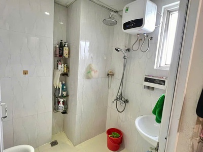 Chung cư 10A Trần Nhật Duât, Q1: 2p ngủ, full NT, 74m2, 12tr/th 4