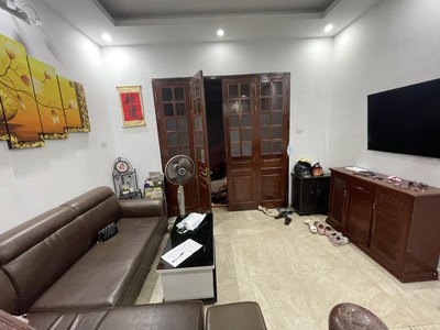 Bán nhà hàng bông, 41m2, mặt tiền 4m, 6 tầng mới đẹp, 17 tỷ, ngõ rộng thoáng 0