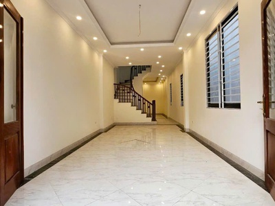 Nhà đẹp xây mới 5 tầng ở đàm quang trung long biên gần cầu vĩnh tuy diện tích 67m, 8 tỷ 1