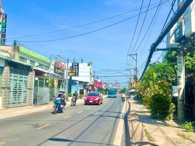 Bán nhà mặt tiền 30x70m giá 40 tỷ đỗ văn dậy 0