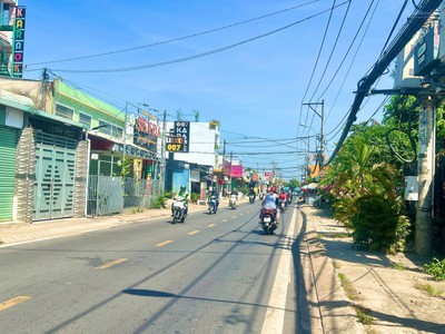 Bán nhà mặt tiền 30x70m giá 40 tỷ đỗ văn dậy 2
