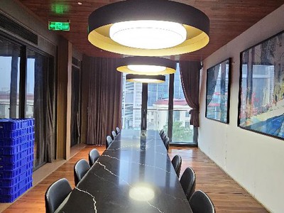 Siêu phẩm mặt phố lạc long quân - 8 tầng thang máy - vỉa hè đá bóng - mặt tiền 9.5m - chỉ 78 tỷ 1