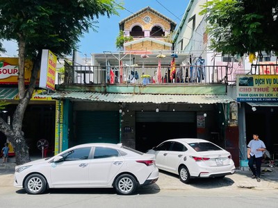 Bán nhà mặt tiền 2 tầng 7x18m giá 13,5 tỷ đường trần thị cờ 0