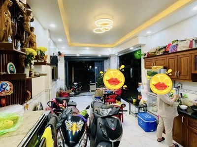 Góc 2 mặt tiền - sát cạnh đầm sen - xe hơi vào nhà - 3 tầng - 64m - giá mềm nhỉnh 5 2