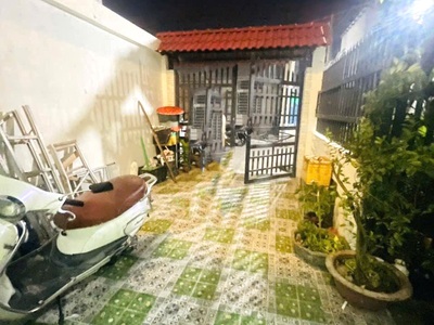 Bán nhà 2 tầng đẹp hẻm xe hơi 67.5m2 4.5 16 kha vạn cân linh đông thủ đức chỉ 5.5 tỷ giá tốt 4